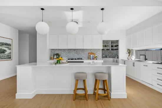 217 Clifton Boulevard, Griffith, NSW 2680