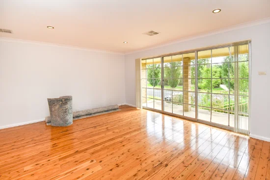 218 Ploughmans Lane, Orange, NSW 2800-Image