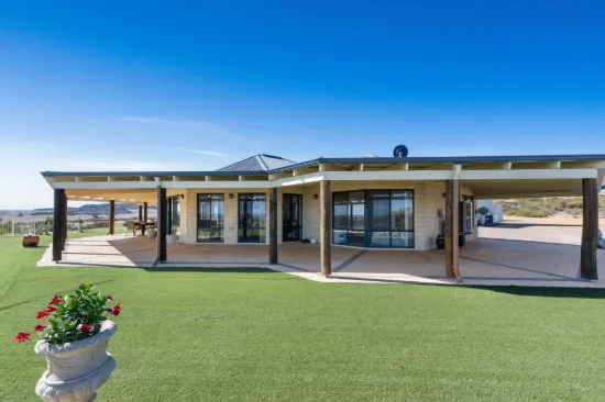 219 Cooper Street, Waggrakine, WA 6530