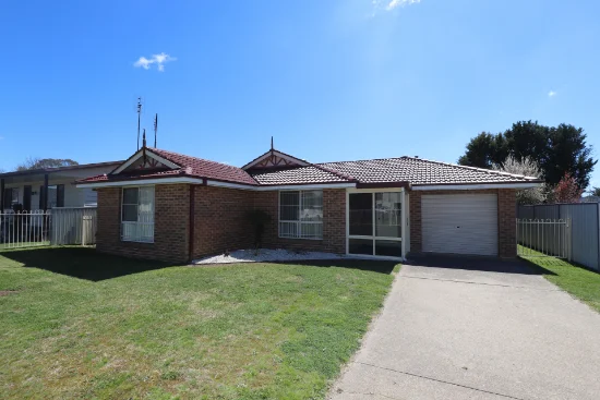 21A Scotia Avenue, Oberon, NSW 2787