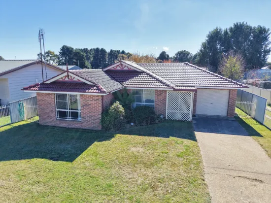 21A Scotia Avenue, Oberon, NSW 2787