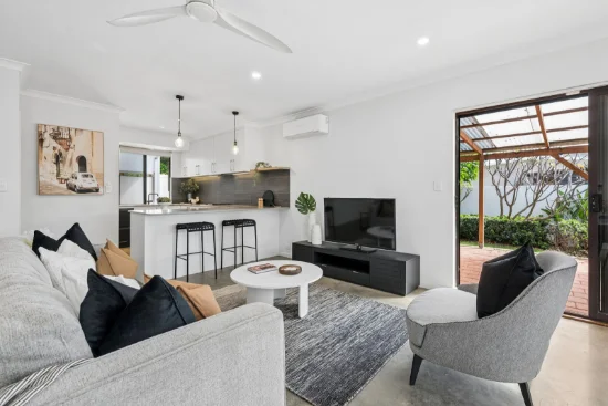 21A Sulman Avenue, Salter Point, WA 6152