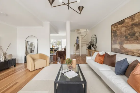 21a Windsor Road, Dulwich Hill, NSW 2203