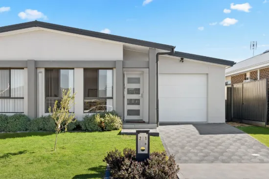 21B Matchless Avenue, Goulburn, NSW 2580