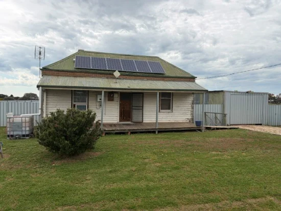 22 ABBOTT STREET, Birchip, Vic 3483