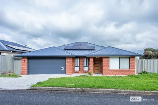 22 Aitchison Avenue, Naracoorte, SA 5271