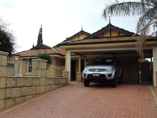 22 Aldinga St, Kenwick, WA 6107