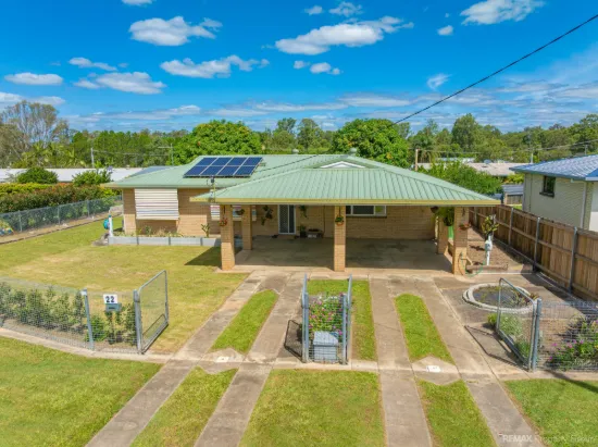 22 Andrea Avenue, Southside, Qld 4570