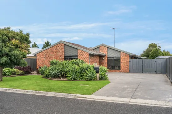 22 Andrea Court, Lara, Vic 3212