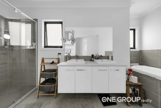 22 Argus Esplanade, Epping, Vic 3076-Image