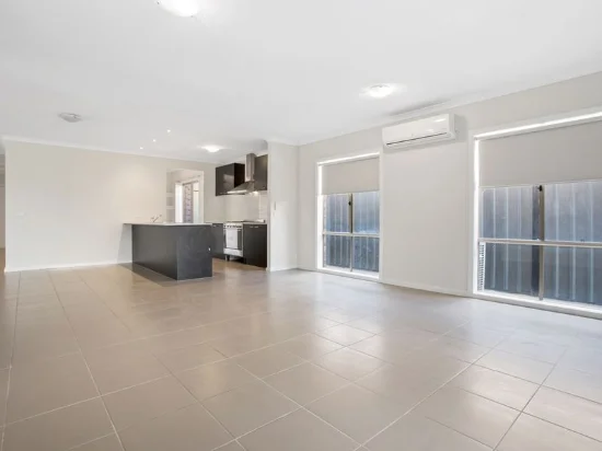 22 Bamburgh Street, Derrimut, Vic 3026