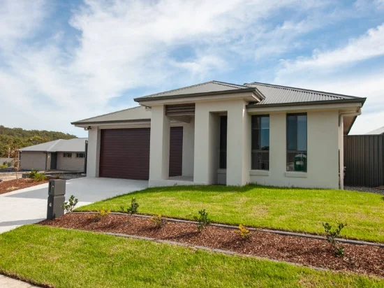 22 Banyan Street, Teralba, NSW 2284