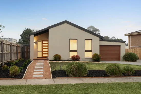 22 Bemersyde Drive, Berwick, Vic 3806