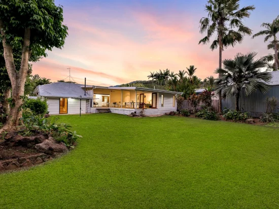 22 Bolton Street, Whitfield, Qld 4870