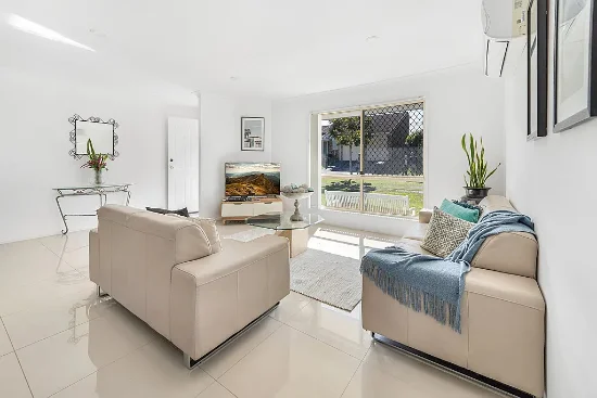 22  Bothwell Street, Robina, Qld 4226 - For Rent