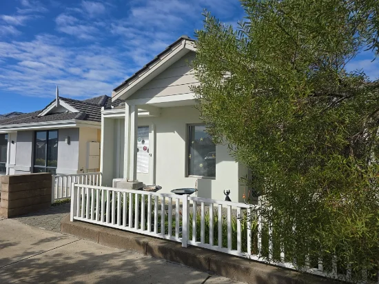 22 Cheriton Ave, Ellenbrook, WA 6069