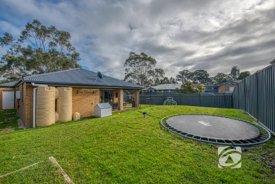 22 Chestnut Chase, Pakenham, Vic 3810-Image