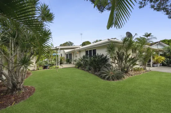 22 Creek Road, Noosaville, Qld 4566