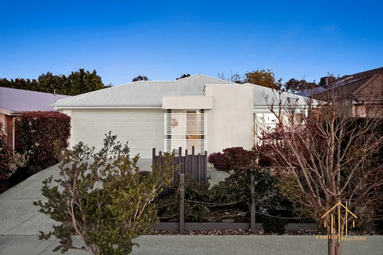 22 Crepe Avenue, Cranbourne West, Vic 3977 - For Sale