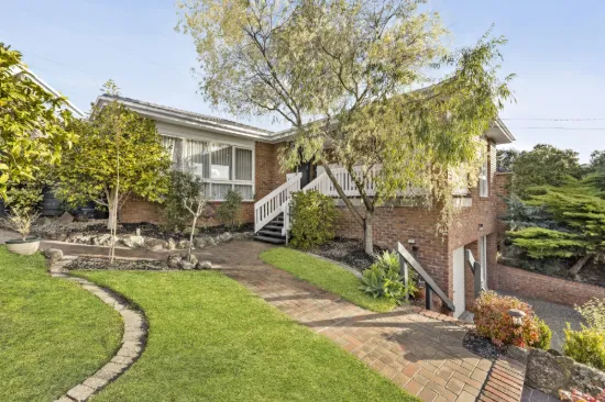 22 Darlington Avenue, Wheelers Hill, Vic 3150