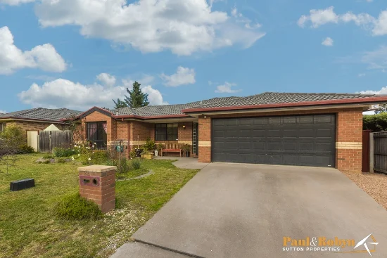 22 Dillwynia Crescent, Jerrabomberra, NSW 2619