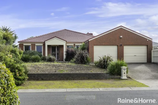 22 Duncraig Grove, Sunbury, Vic 3429