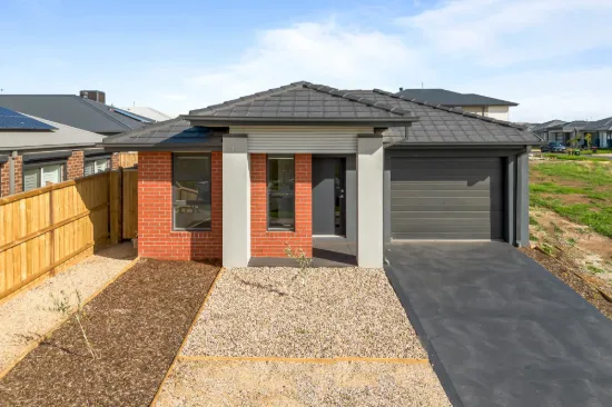 22 Eastcastle Drive, Fraser Rise, Vic 3336