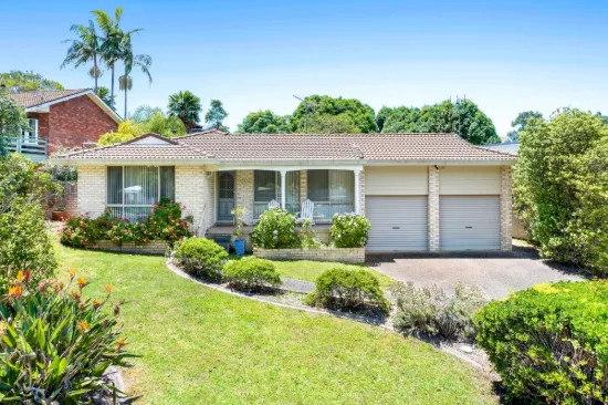 22 Explorers Way, Surf Beach, NSW 2536