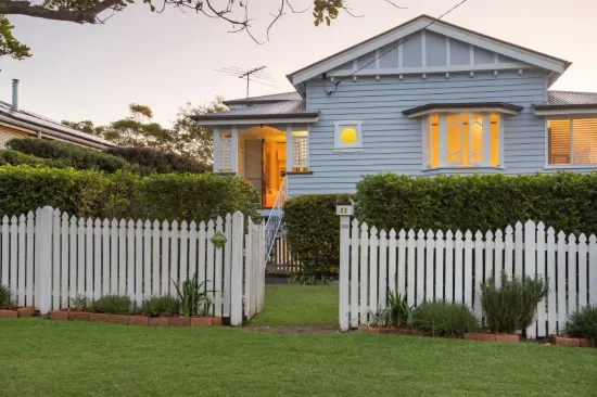 22 Fox Street, East Ipswich, Qld 4305