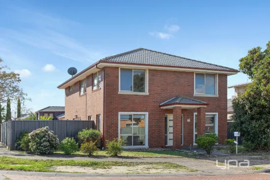 22 French Crescent, Caroline Springs, Vic 3023