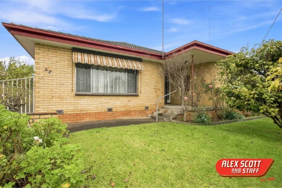 22 Gillie Crescent, Morwell, Vic 3840 - For Rent