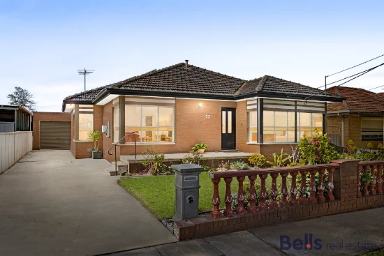 22 Glinden Avenue, Ardeer, Vic 3022