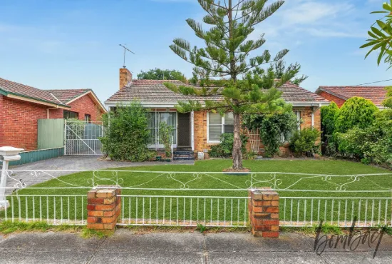22 Hales Crescent, Jacana, Vic 3047