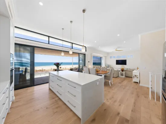 22 Halls Head Parade, Halls Head, WA 6210-Image