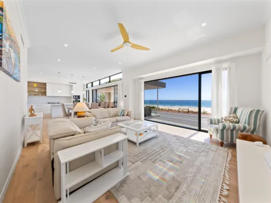 22 Halls Head Parade, Halls Head, WA 6210-Image