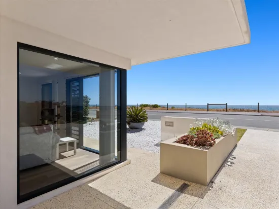 22 Halls Head Parade, Halls Head, WA 6210-Image