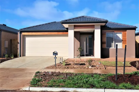 22 Hamlin street, Doreen, Vic 3754