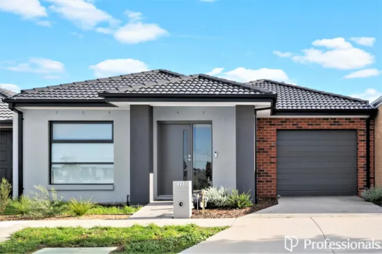 22 Handley Crescent, Officer, Vic 3809