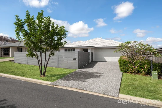 22 Hastings Avenue, Plainland, Qld 4341