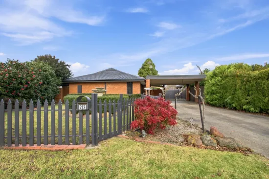 22 Helen Crescent, Sale, Vic 3850