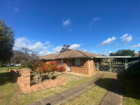 22 Higgins Lane, Tamworth, NSW 2340