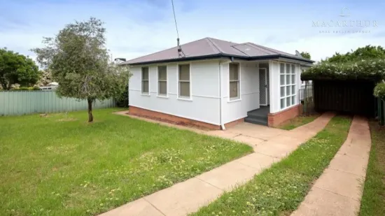 22 Hunter Street, Mount Austin, NSW 2650