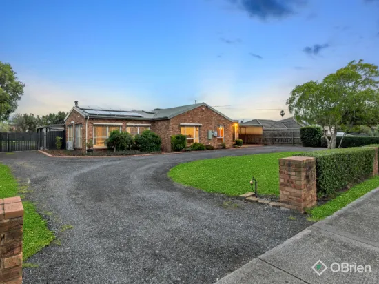 22 Huon Park Road, Cranbourne North, Vic 3977
