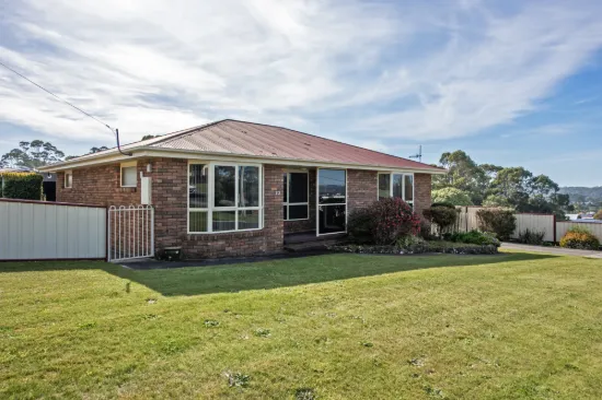 22 John Street, Smithton, Tas 7330