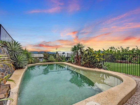 22 Kallanda Street, Mount Louisa, Qld 4814