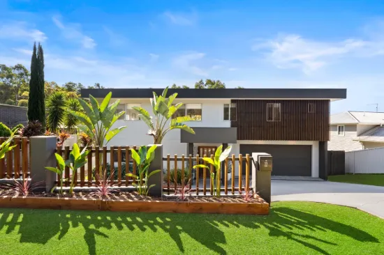 22 Kingcrest Drive, Reedy Creek, Qld 4227