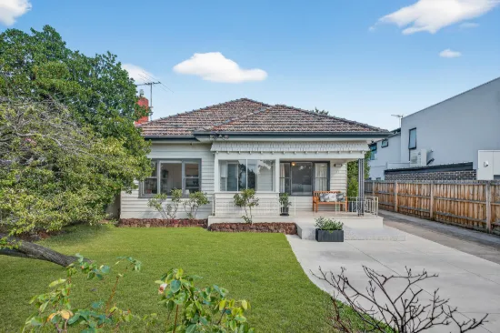 22 Lewis Street, McKinnon, Vic 3204