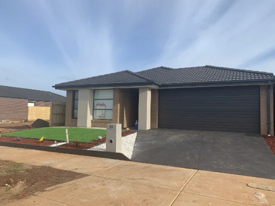22 Linacre Crescent, Melton South, Vic 3338