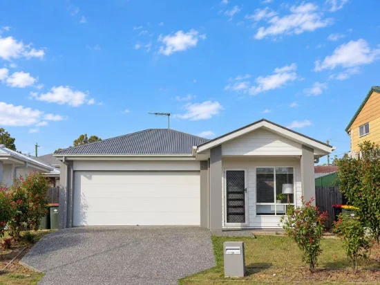22 linton street, Loganlea, Qld 4131