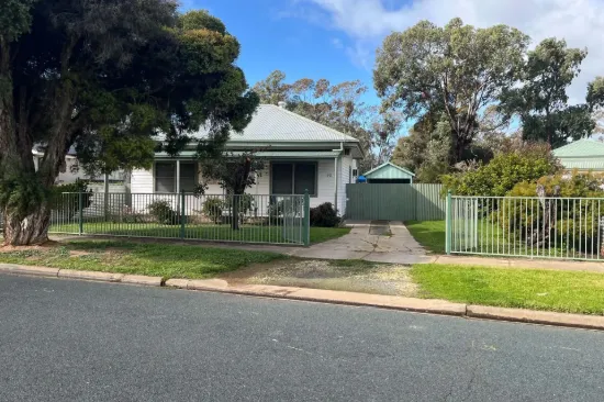 22 MacKellar Crescent, Mooroopna, Vic 3629